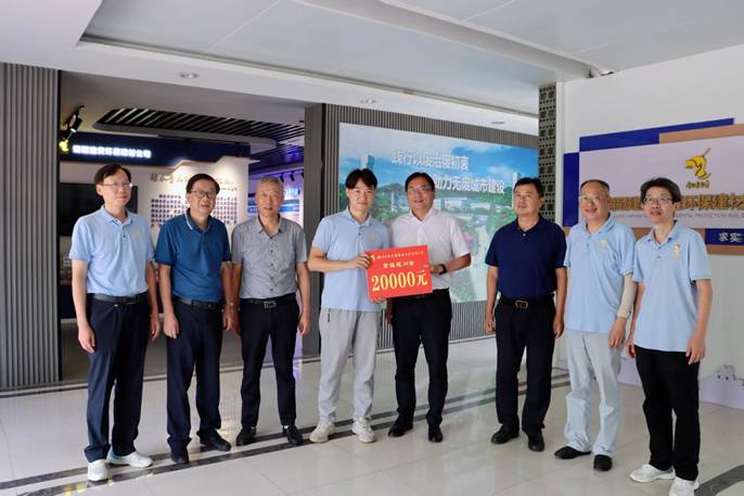 蔣培進(jìn)到銅冠建安慰問(wèn)一線(xiàn)員工 